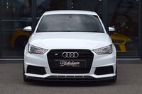 AUDI S1